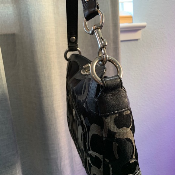 Coach Shoulder bag - Picture 7 of 9